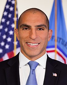 Rostin Behnam - Wikipedia